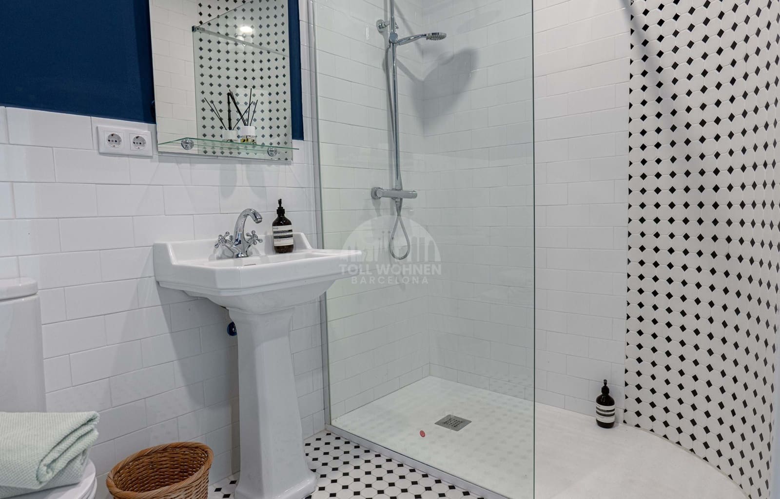 6 soverom Villa til salgs i Torredembarra med svømmebasseng garasje - € 990 000 (Ref: 9529459)