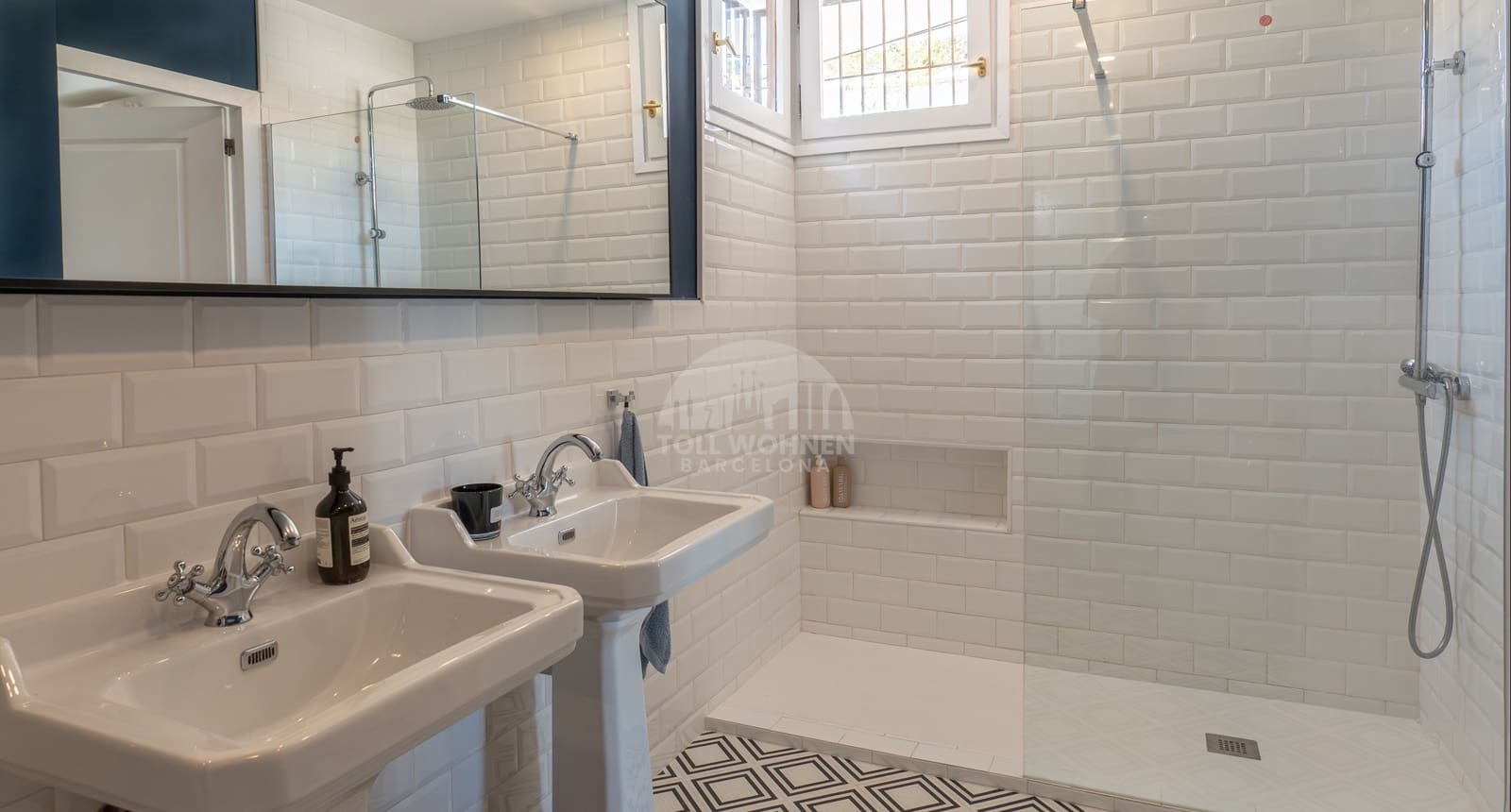 6 soverom Villa til salgs i Torredembarra med svømmebasseng garasje - € 990 000 (Ref: 9529459)