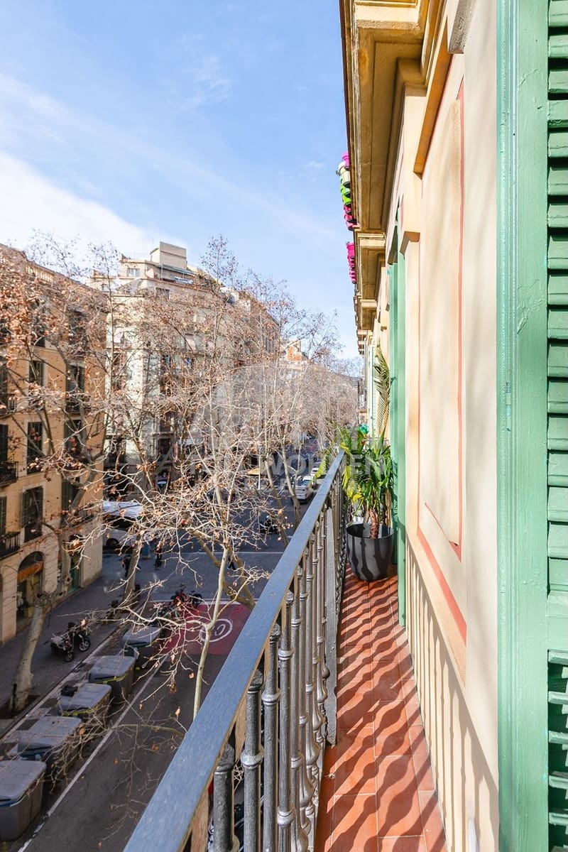 5 soveværelse Lejlighed til salg i Barcelona by - € 1.390.000 (Ref: 9542885)