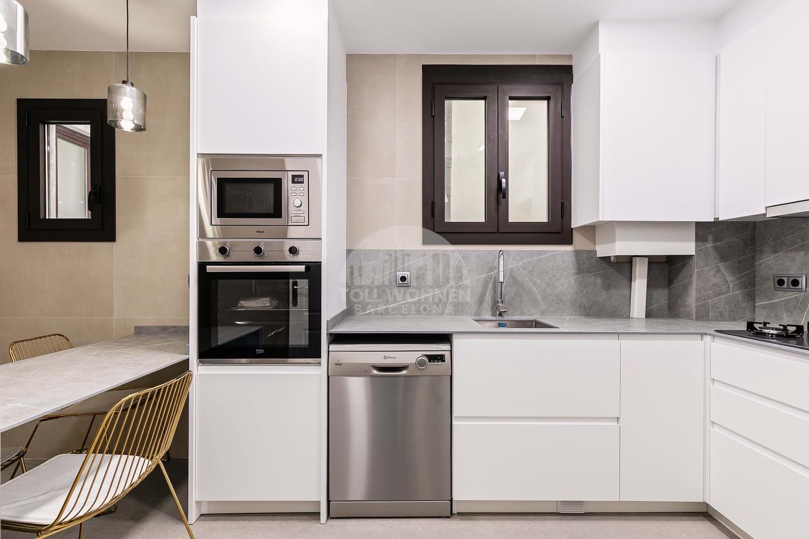 5 soveværelse Lejlighed til salg i Barcelona by - € 1.390.000 (Ref: 9542885)