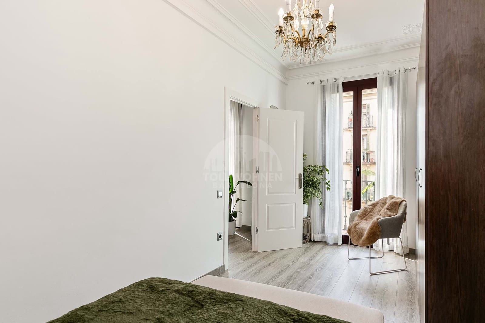 5 soveværelse Lejlighed til salg i Barcelona by - € 1.390.000 (Ref: 9542885)