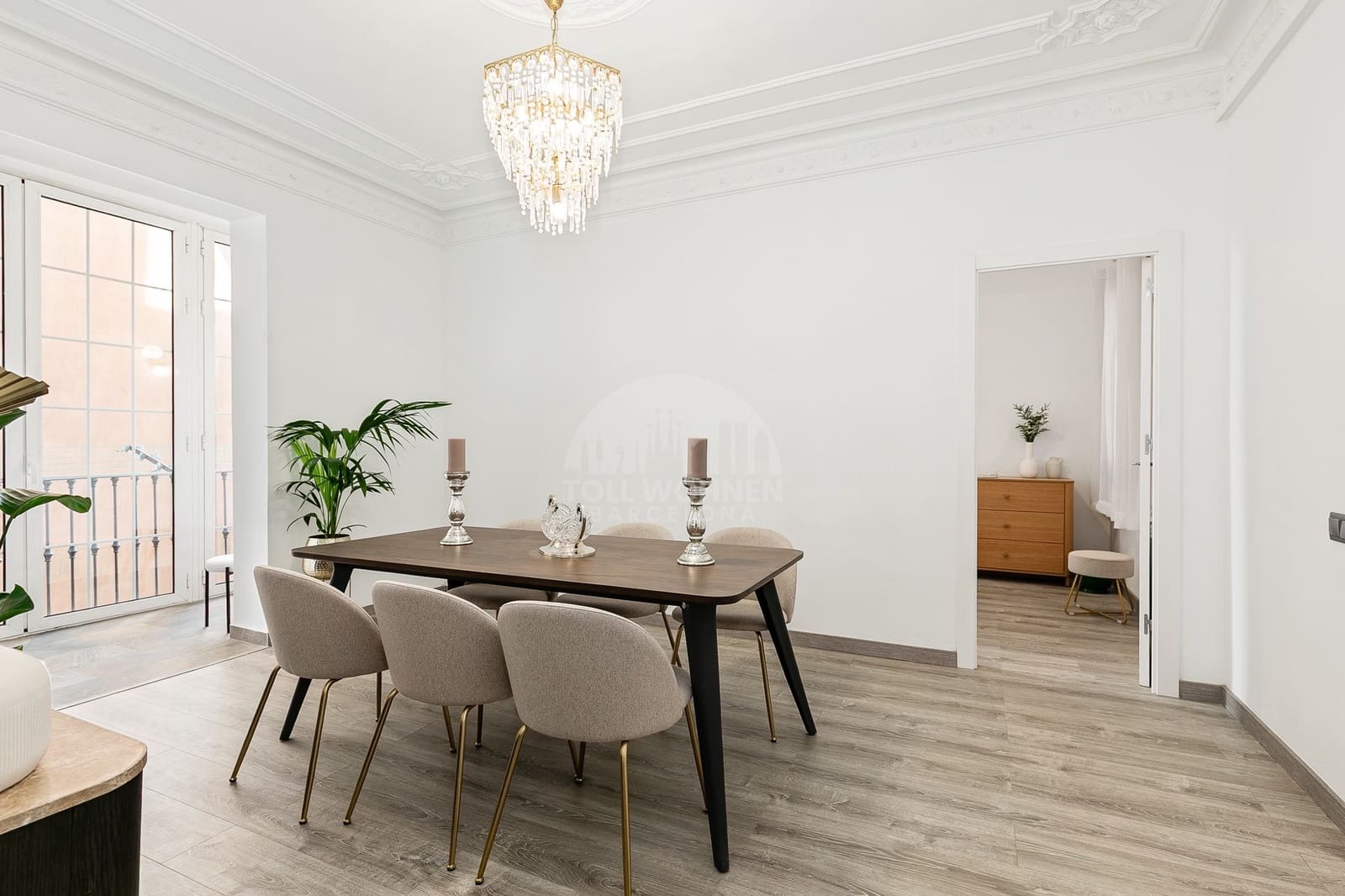 5 soveværelse Lejlighed til salg i Barcelona by - € 1.390.000 (Ref: 9542885)