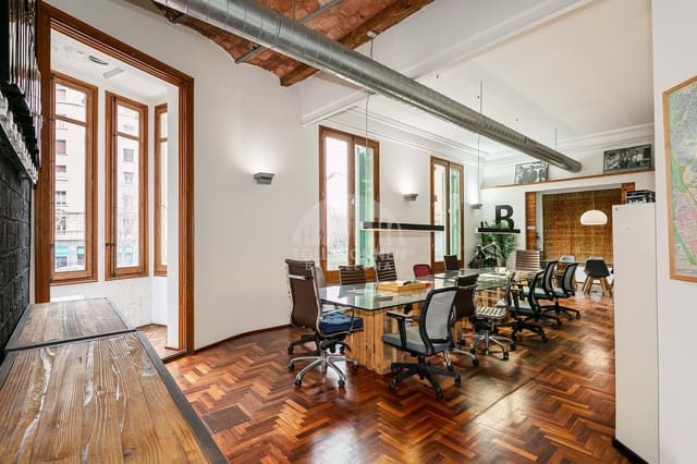 Apartamento de 2 habitaciones en Barcelona ciudad en venta - 1.092.000 € (Ref: 9558383)