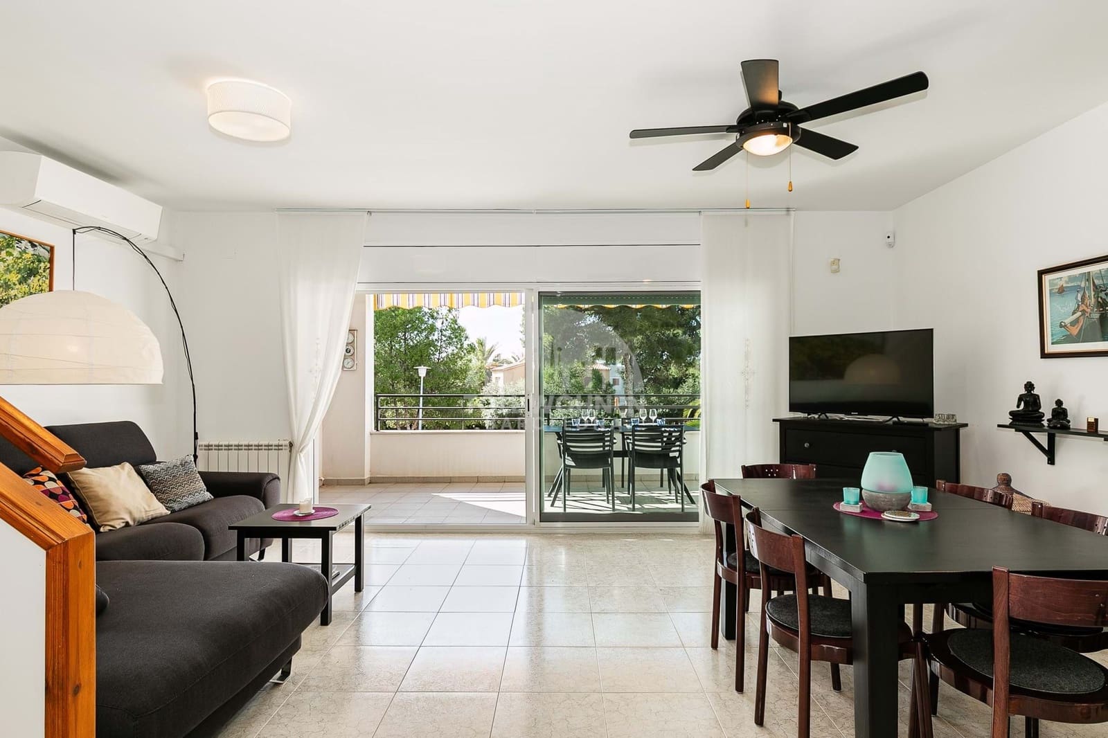 5 soveværelse Byhus til salg i Torredembarra med swimmingpool garage - € 500.000 (Ref: 9560727)