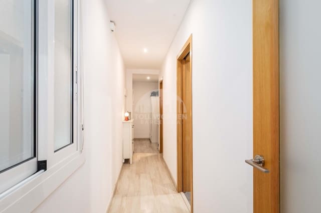 2 sypialnia Apartament na sprzedaż w Miasto Barcelona - 335 000 € (Ref: 9649777)