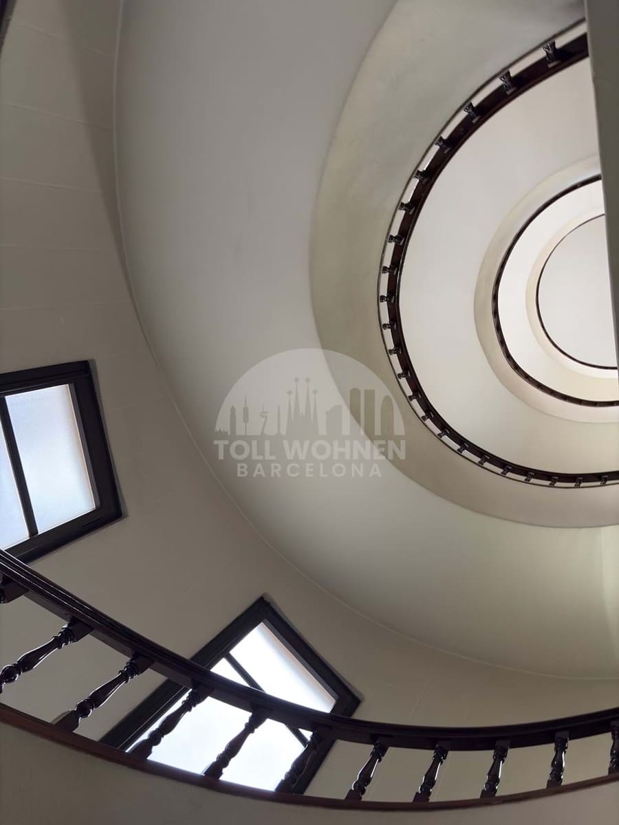 4 bedroom Apartment for sale in Barcelona city - € 769,000 (Ref: 9660778)