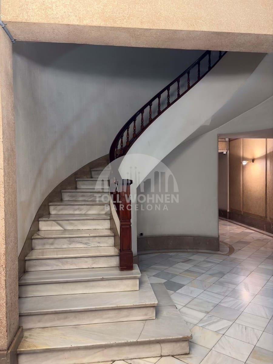 4 bedroom Apartment for sale in Barcelona city - € 769,000 (Ref: 9660778)