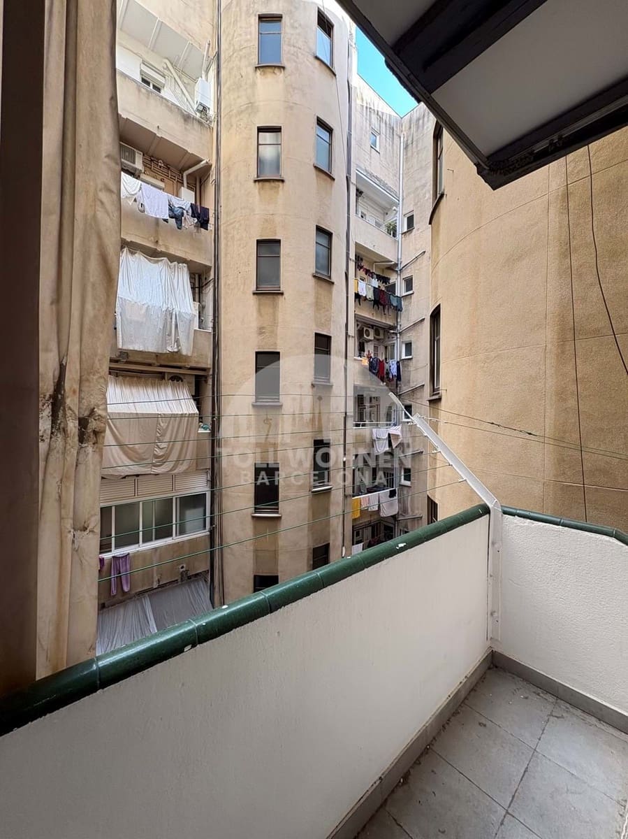 4 bedroom Apartment for sale in Barcelona city - € 769,000 (Ref: 9660778)