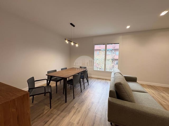 4 soveværelse Lejlighed til salg i Barcelona by - € 769.000 (Ref: 9660778)