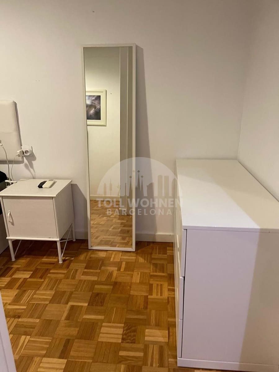 2 soveværelse Lejlighed til salg i Barcelona by - € 370.000 (Ref: 9673732)