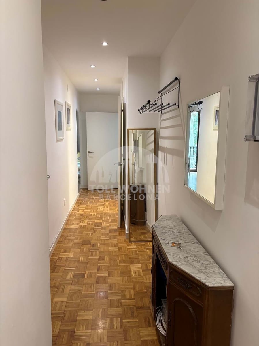 2 soveværelse Lejlighed til salg i Barcelona by - € 370.000 (Ref: 9673732)