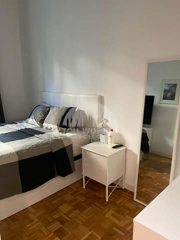 2 soveværelse Lejlighed til salg i Barcelona by - € 370.000 (Ref: 9673732)