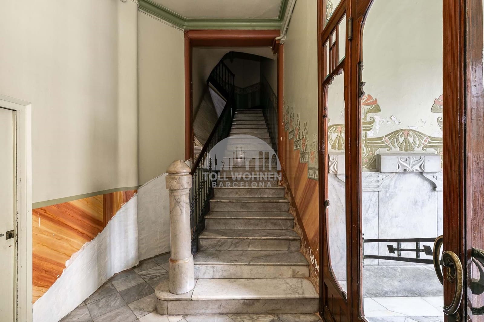 4 bedroom Office for sale in Barcelona city - € 1,092,000 (Ref: 9696771)