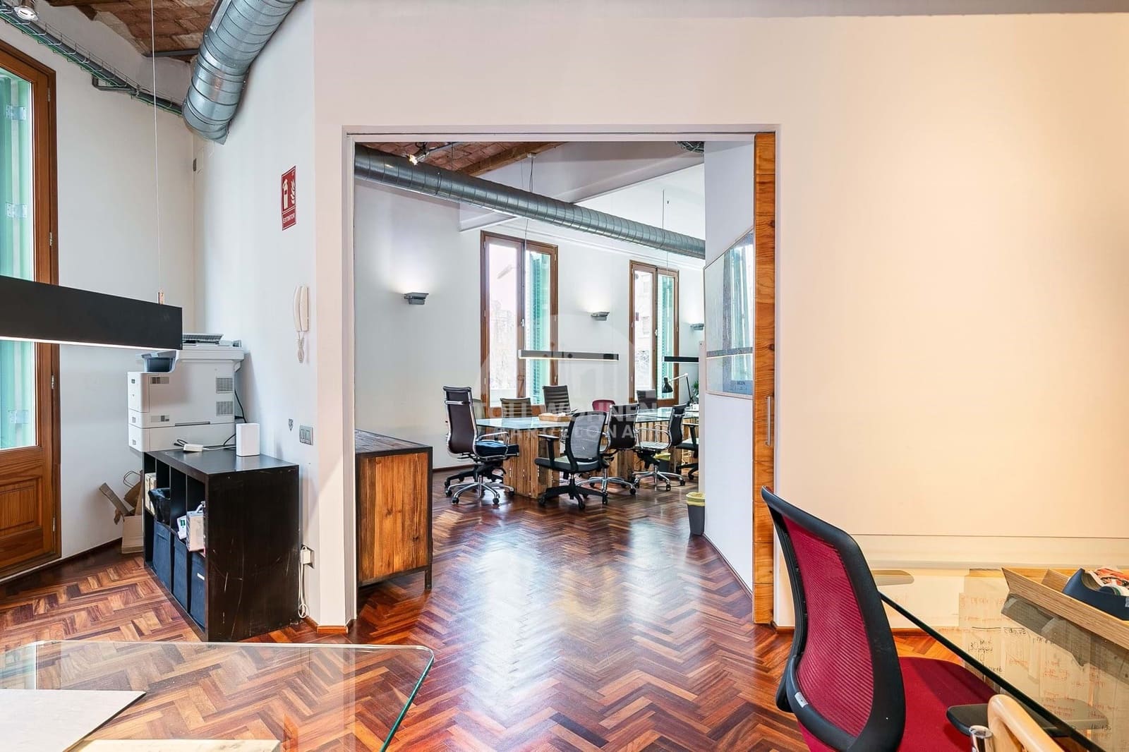 4 bedroom Office for sale in Barcelona city - € 1,092,000 (Ref: 9696771)