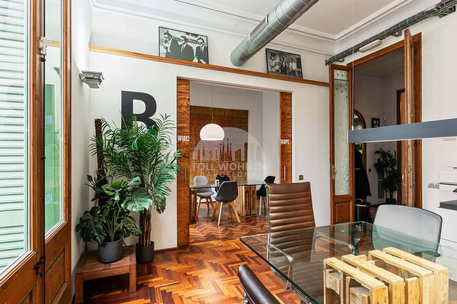 4 bedroom Office for sale in Barcelona city - € 1,092,000 (Ref: 9696771)