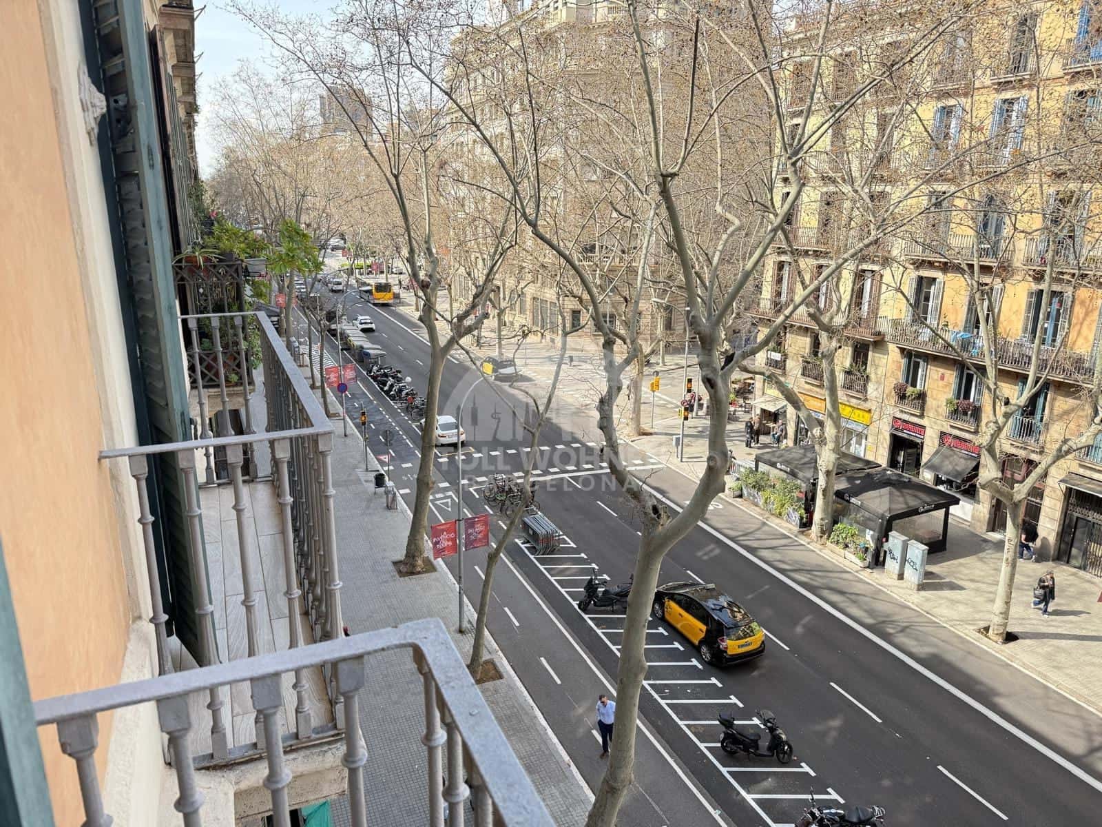 3 bedroom Apartment for holiday rental in Barcelona city - € 8,000 (Ref: 9697872)