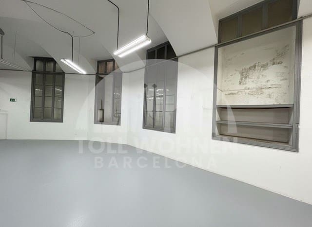 Erhverv til leje i Barcelona by - € 5.500 (Ref: 9700370)