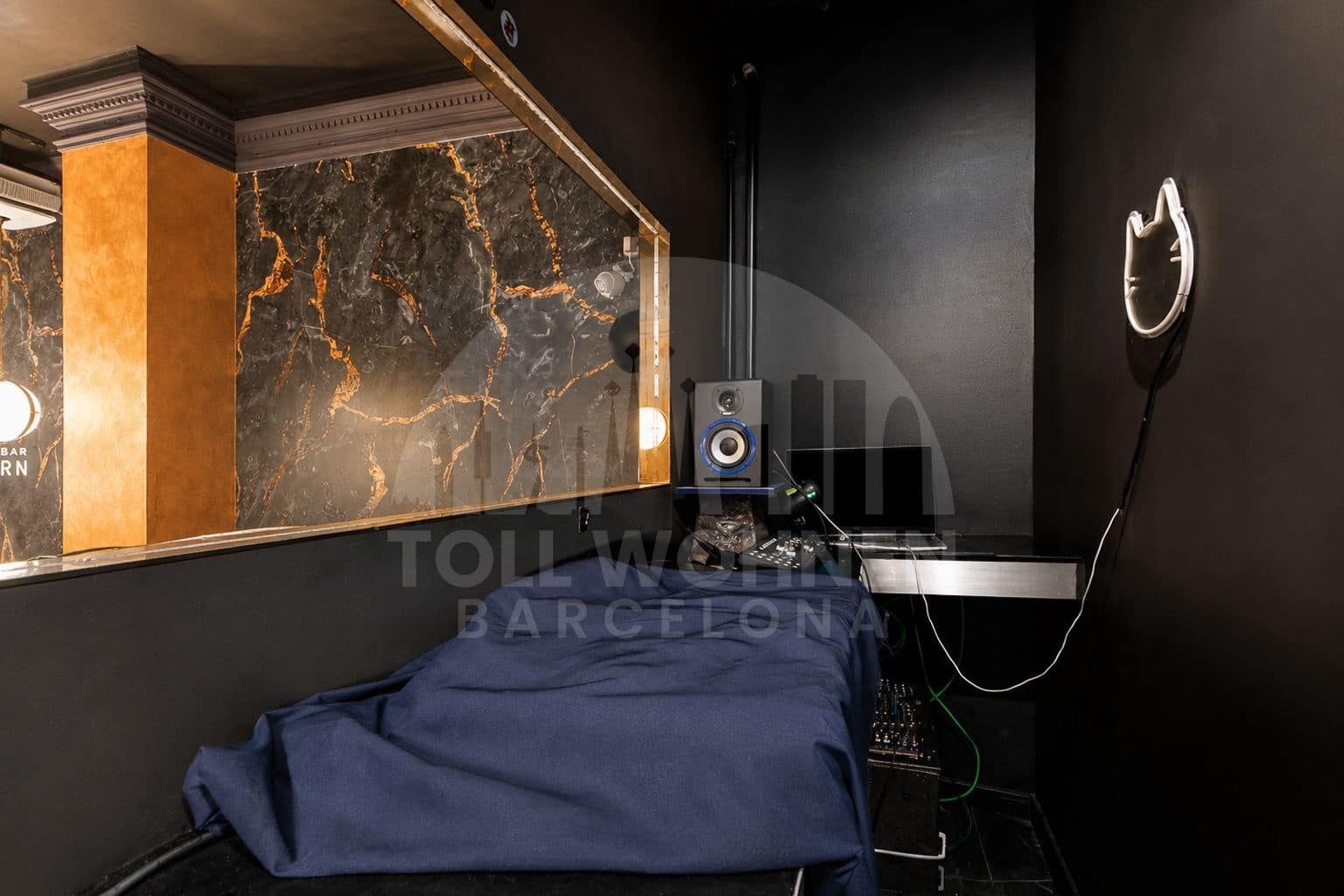 Commercieel te koop in Barcelona stad - € 495.000 (Ref: 9757807)