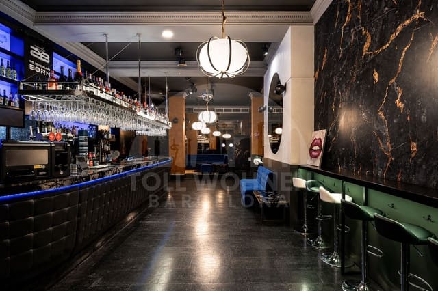 Kommersiell til salgs i Barcelona by - € 495 000 (Ref: 9757807)