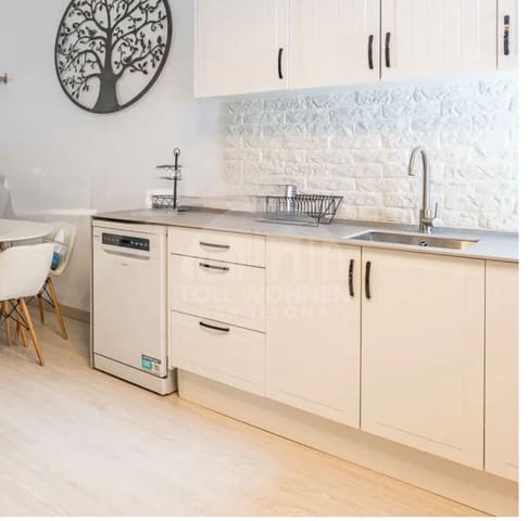 2 sovrum Lägenhet till salu i Barcelona stad - 340 000 € (Ref: 9793668)