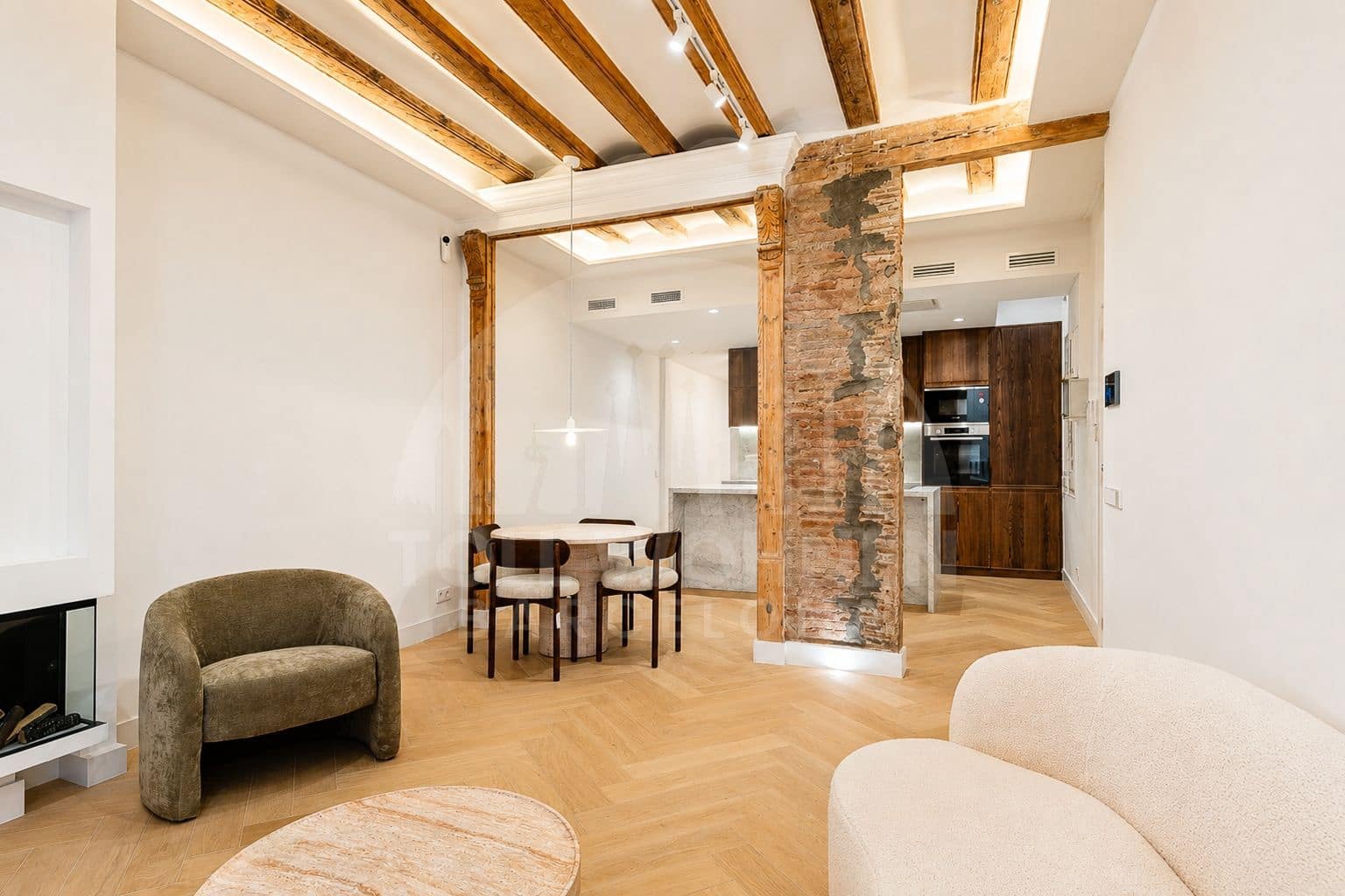 2 soveværelse Lejlighed til salg i Barcelona by - € 520.000 (Ref: 9941284)