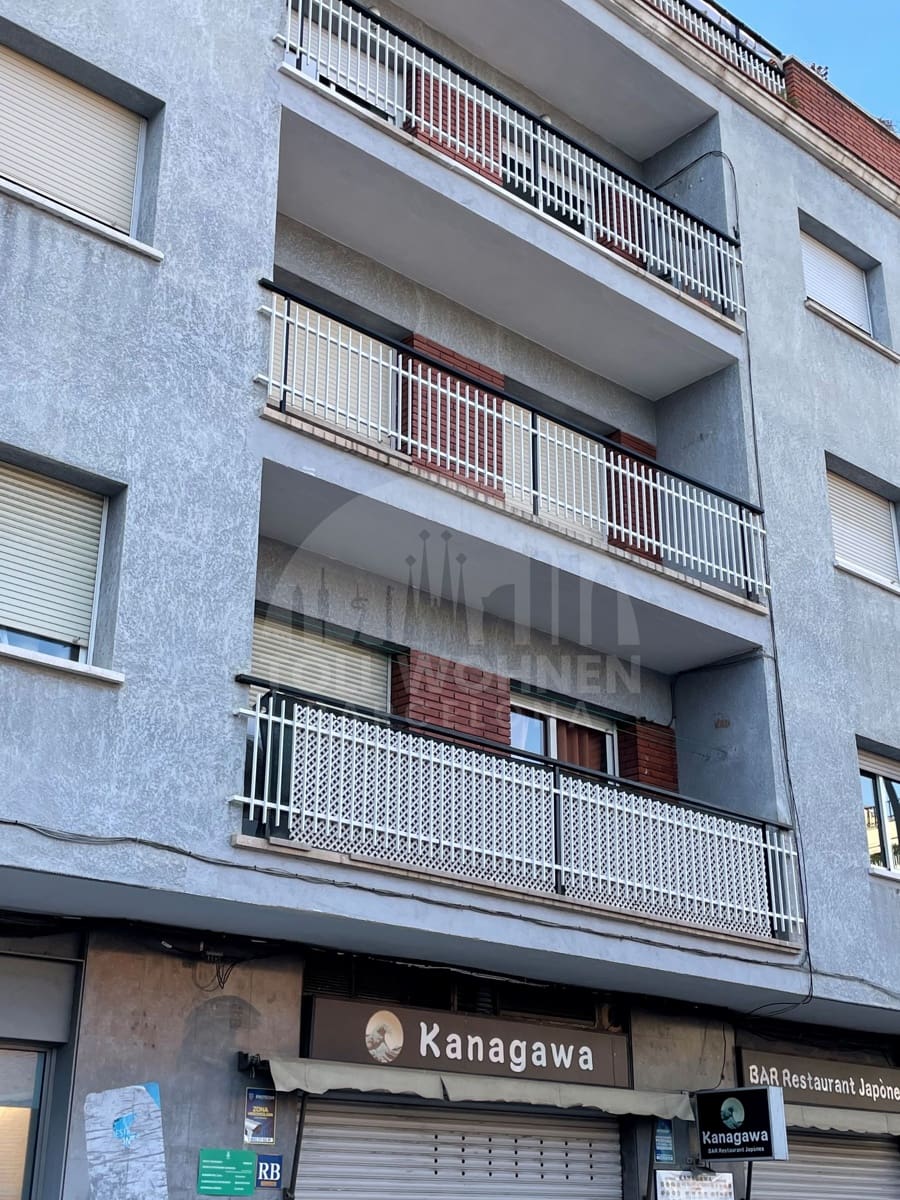 2 chambre Appartement à vendre à Cerdanyola del Valles - 239 000 € (Ref: 9953723)