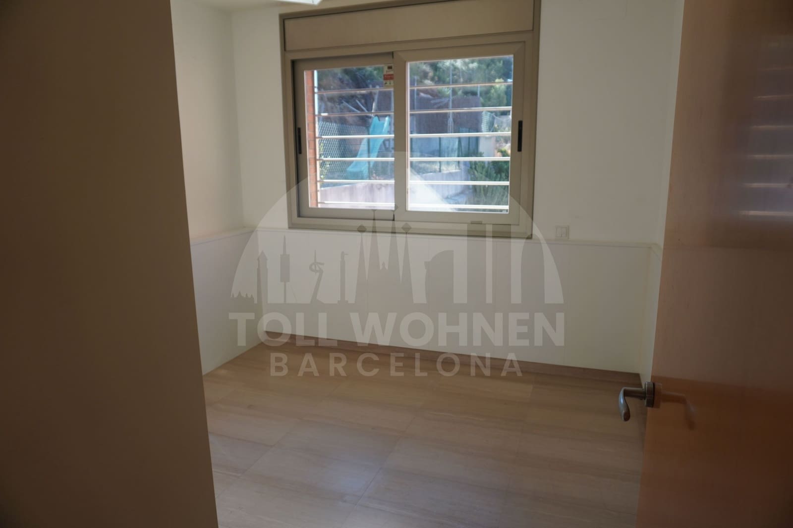 6 bedroom Villa for sale in Castelldefels with pool garage - € 1,195,000 (Ref: 9956350)