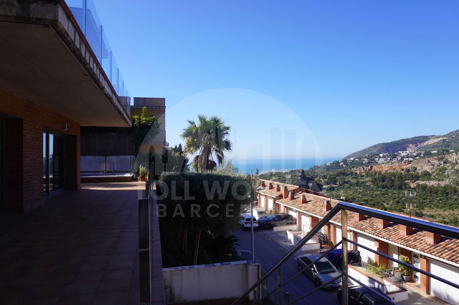 6 bedroom Villa for sale in Castelldefels with pool garage - € 1,195,000 (Ref: 9956350)