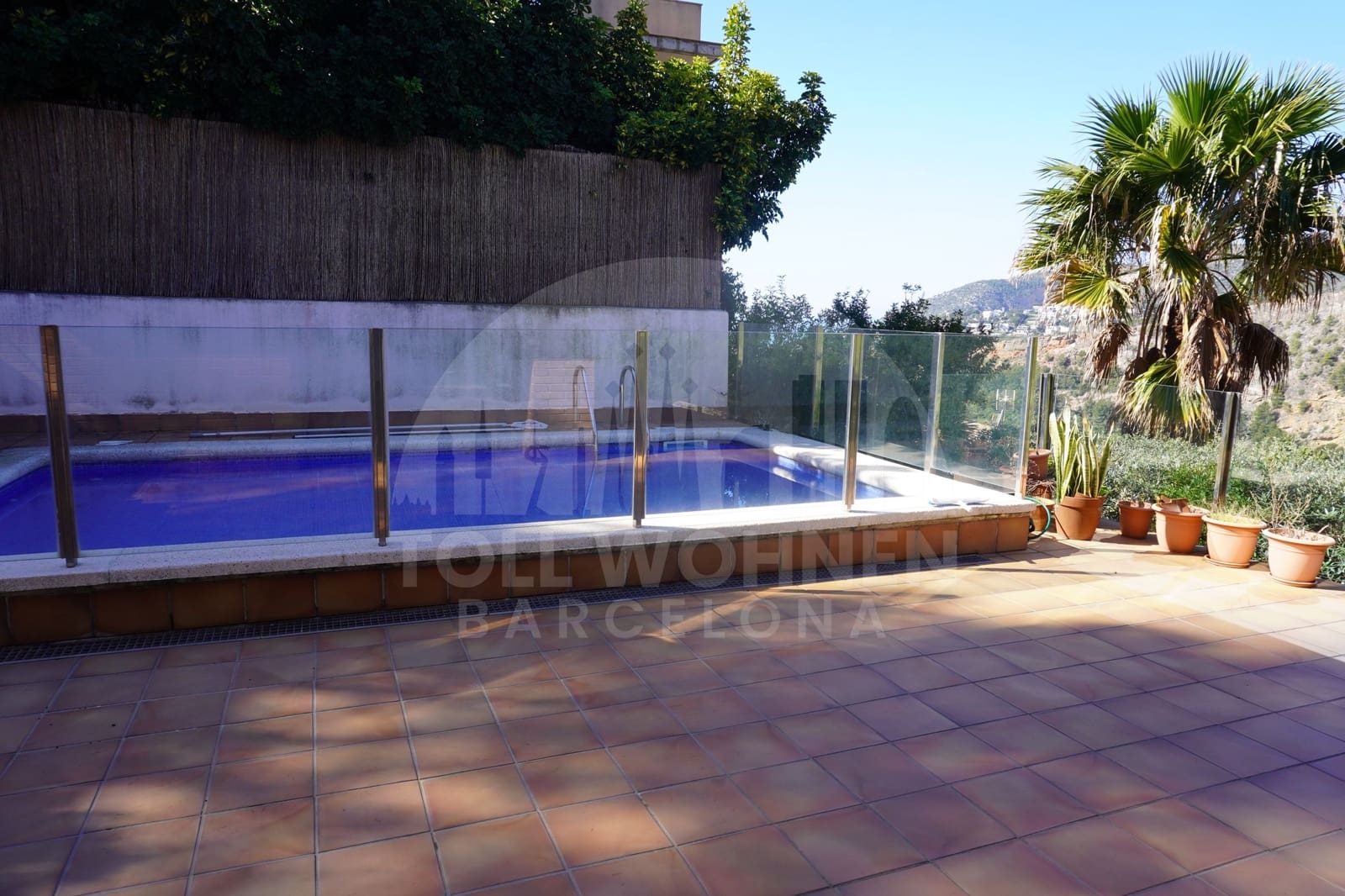 6 bedroom Villa for sale in Castelldefels with pool garage - € 1,195,000 (Ref: 9956350)