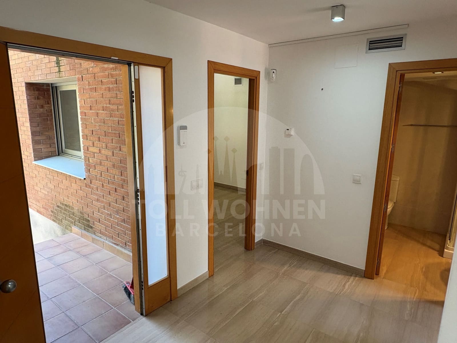 6 bedroom Villa for sale in Castelldefels with pool garage - € 1,195,000 (Ref: 9956350)
