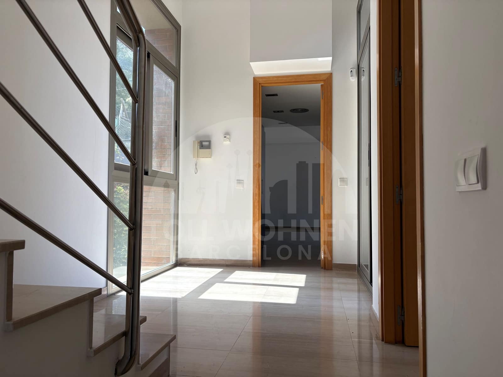 6 bedroom Villa for sale in Castelldefels with pool garage - € 1,195,000 (Ref: 9956350)