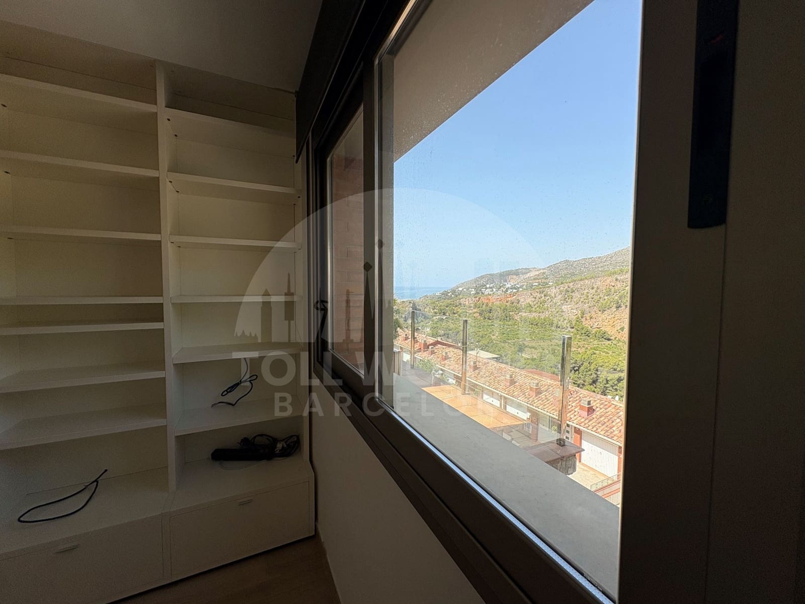 6 bedroom Villa for sale in Castelldefels with pool garage - € 1,195,000 (Ref: 9956350)