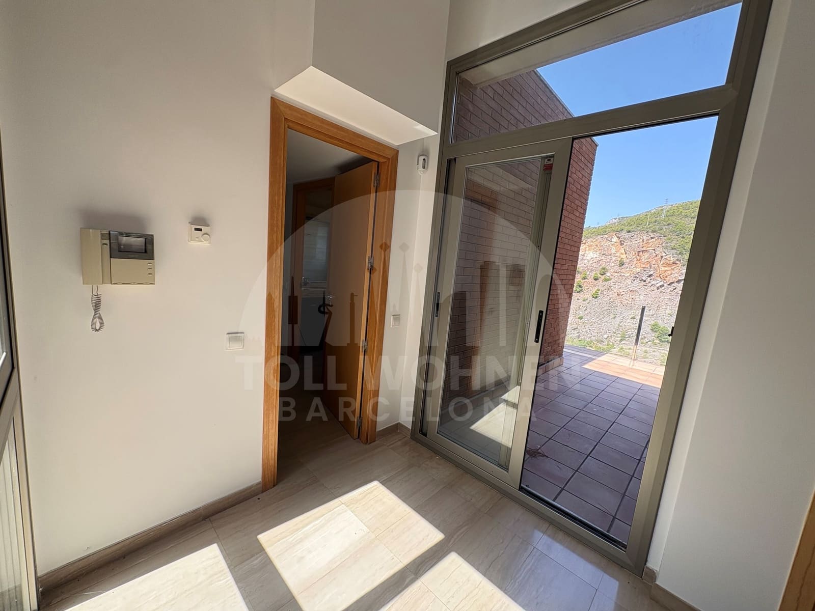 6 bedroom Villa for sale in Castelldefels with pool garage - € 1,195,000 (Ref: 9956350)
