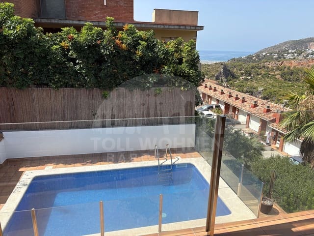 6 soverom Villa til salgs i Castelldefels med svømmebasseng garasje - € 1 195 000 (Ref: 9956350)