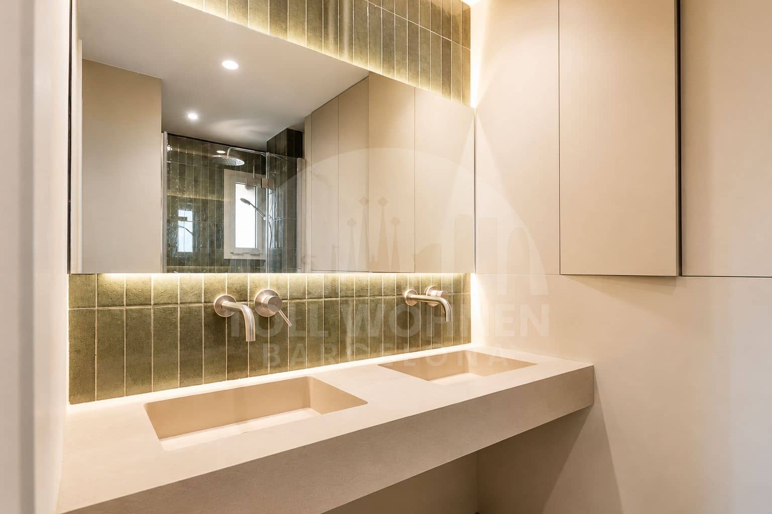 2 bedroom Penthouse for sale in Barcelona city - € 595,000 (Ref: 9966118)