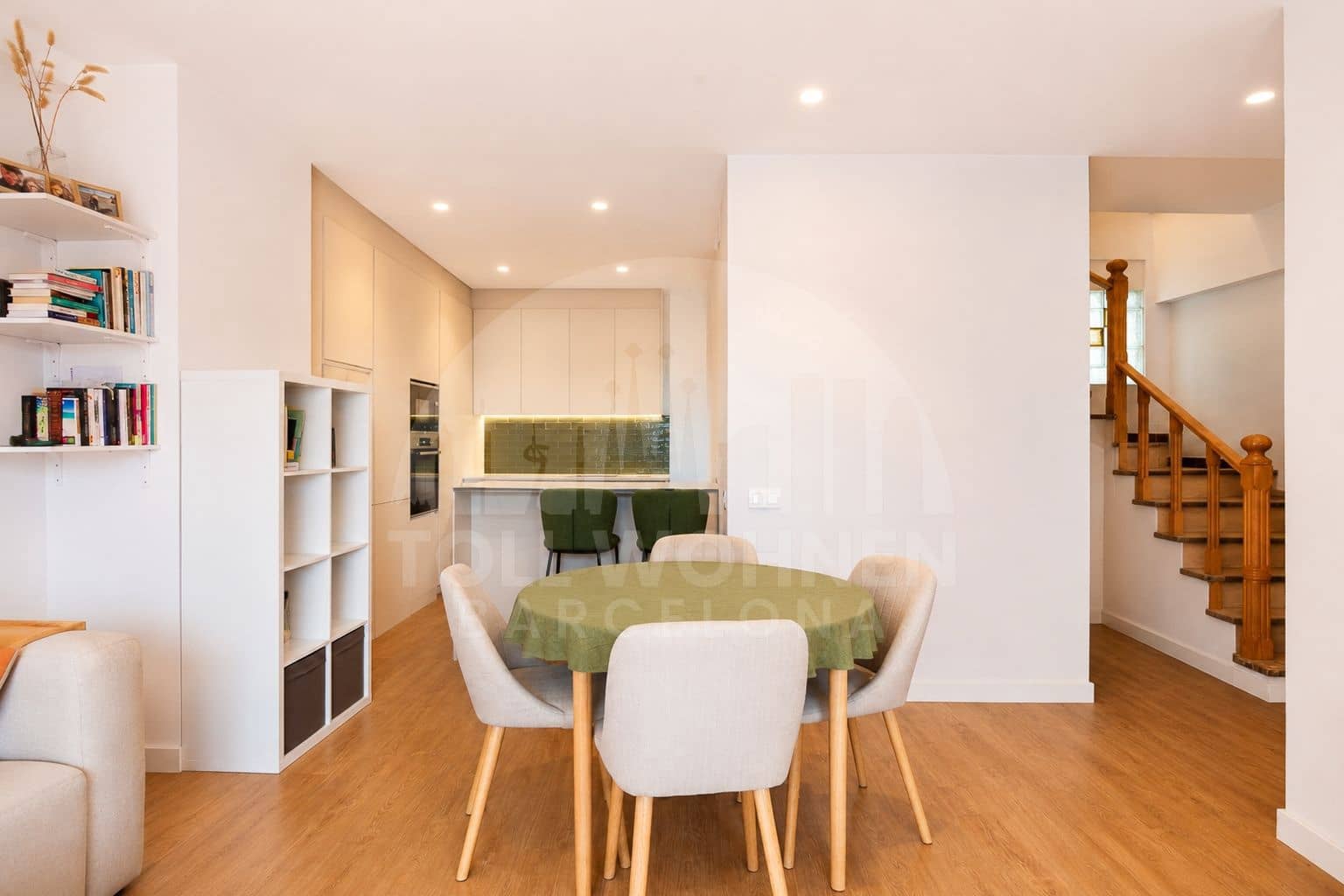 2 bedroom Penthouse for sale in Barcelona city - € 595,000 (Ref: 9966118)