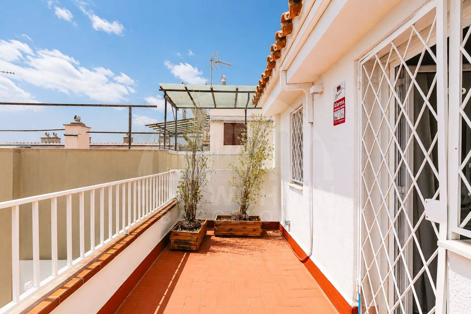 2 bedroom Penthouse for sale in Barcelona city - € 595,000 (Ref: 9966118)