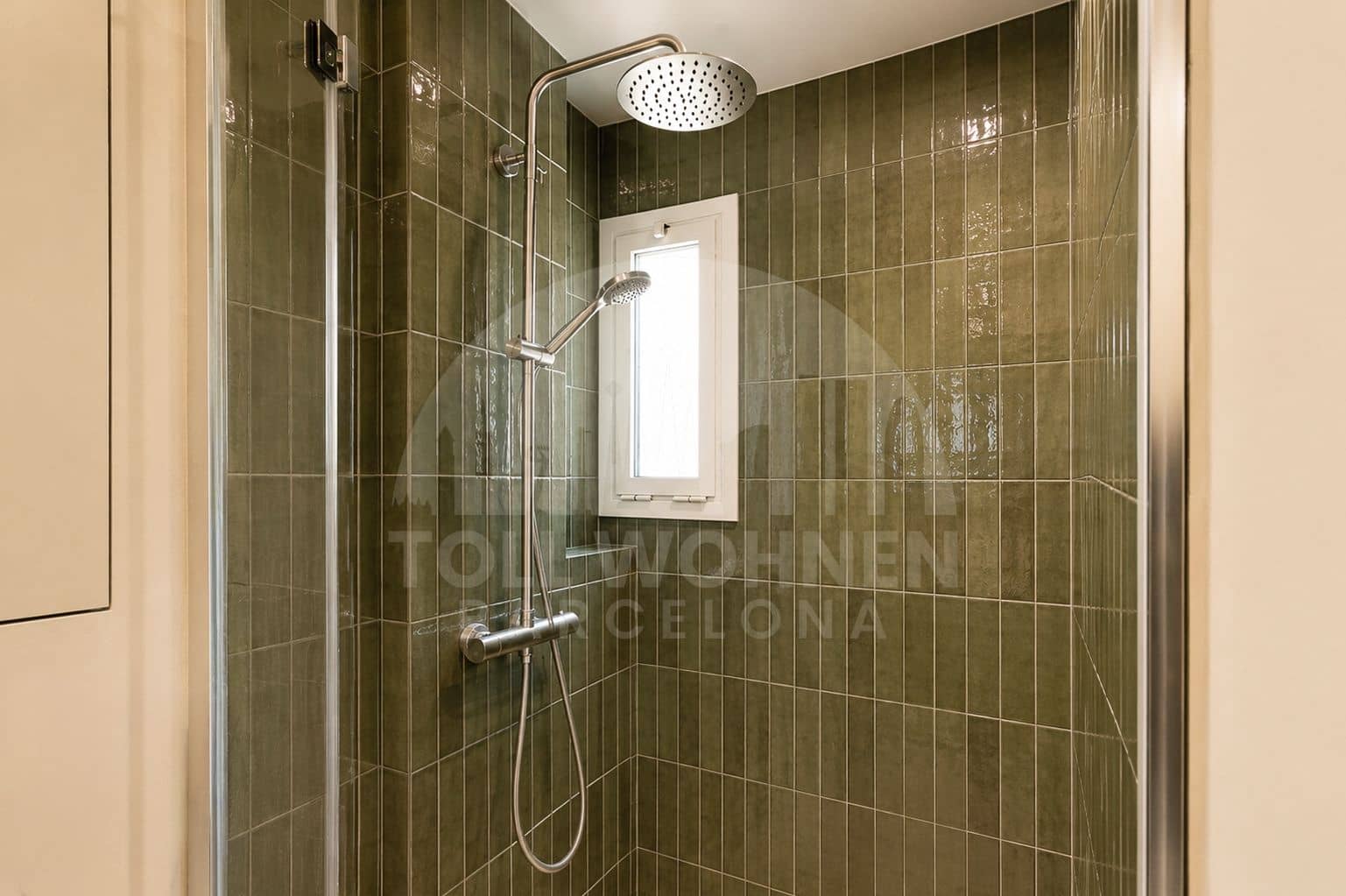 2 bedroom Penthouse for sale in Barcelona city - € 595,000 (Ref: 9966118)