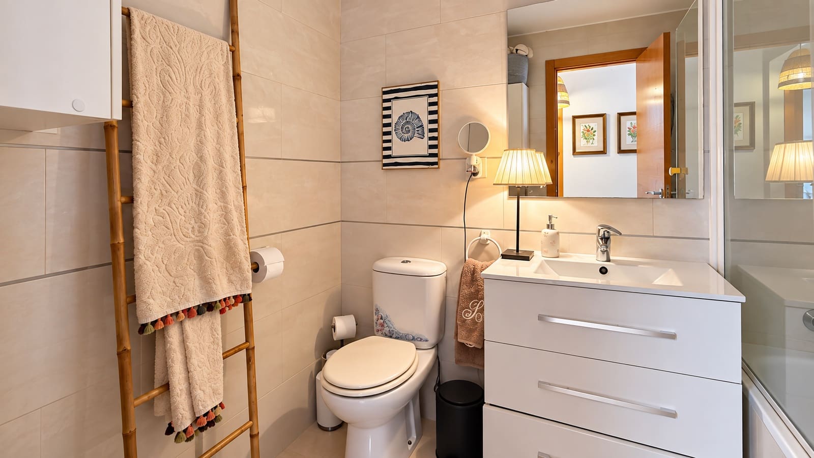 2 soveværelse Lejlighed til salg i Villamartin med swimmingpool garage - € 194.995 (Ref: 10098805)