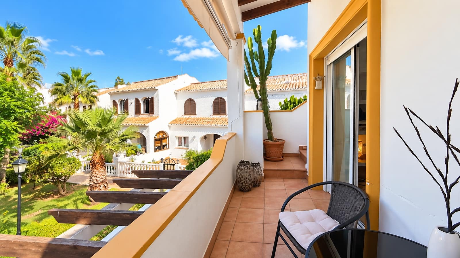 2 soveværelse Lejlighed til salg i Villamartin med swimmingpool garage - € 194.995 (Ref: 10098805)