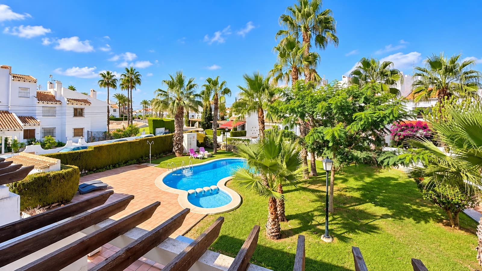 2 soveværelse Lejlighed til salg i Villamartin med swimmingpool garage - € 194.995 (Ref: 10098805)