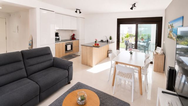 2 soverom Leilighet til salgs i Algorfa med svømmebasseng garasje - € 259 000 (Ref: 10098822)