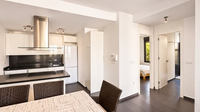 2 bedroom Semi-detached Villa for sale in Villamartín - Las Filipinas, Orihuela with pool garage - € 239,990 (Ref: 10168966)