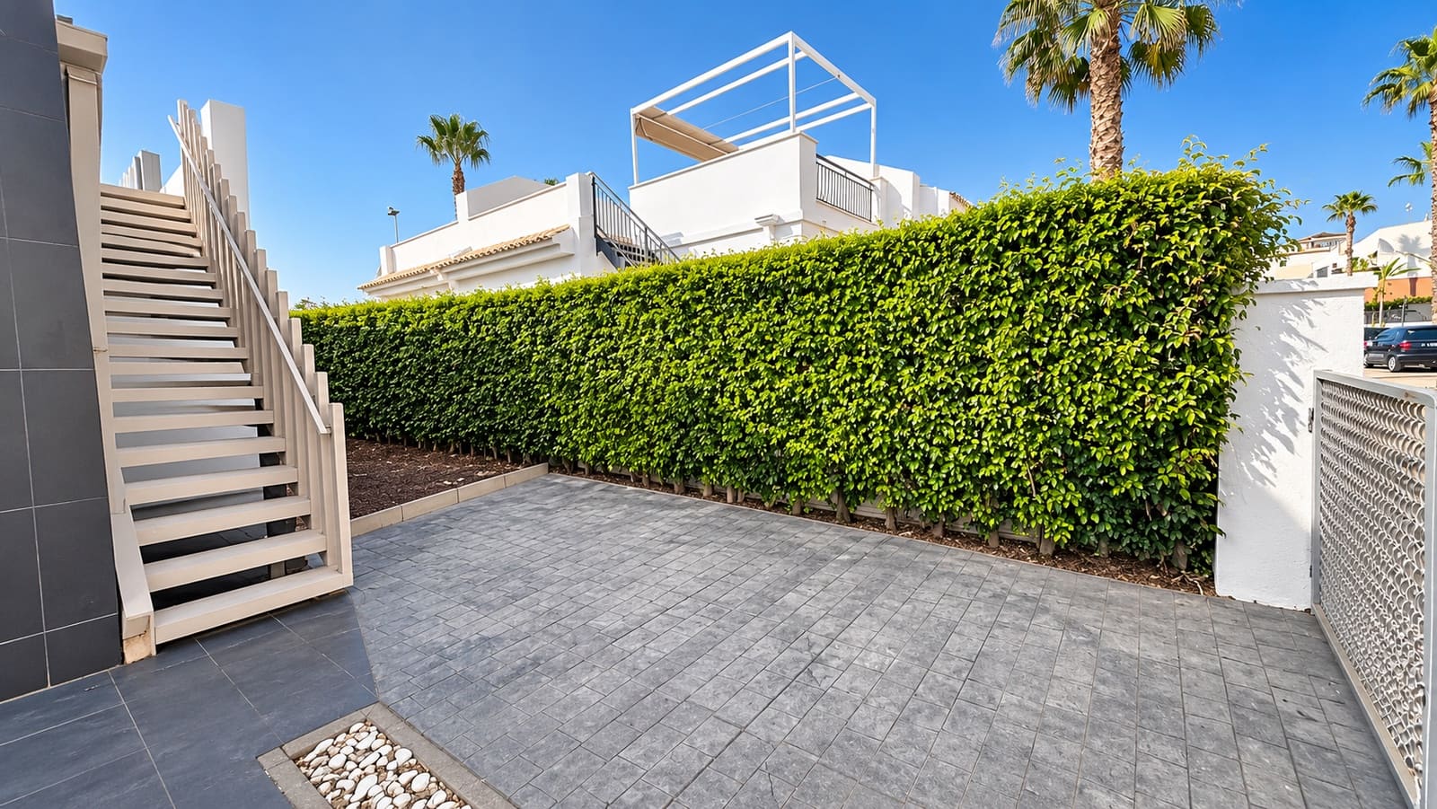 2 bedroom Semi-detached Villa for sale in Orihuela Costa with pool garage - € 239,990 (Ref: 10168966)