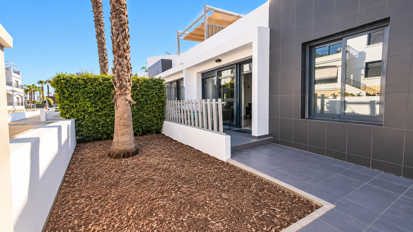 2 bedroom Semi-detached Villa for sale in Orihuela Costa with pool garage - € 239,990 (Ref: 10168966)