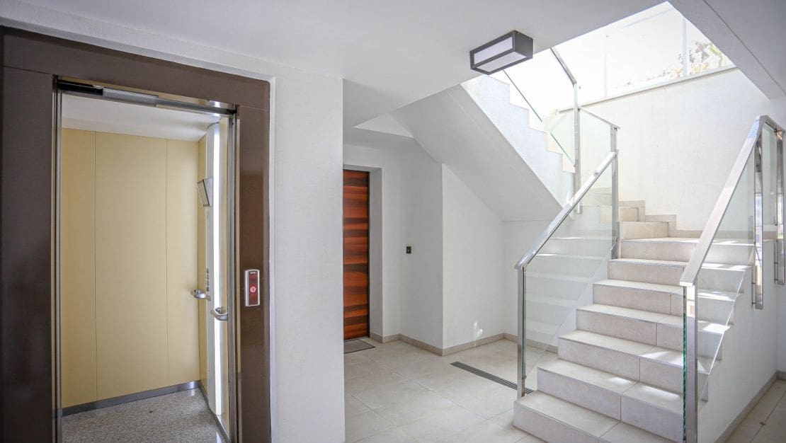 2 bedroom Apartment for sale in Orihuela Costa with pool garage - € 229,990 (Ref: 9840653)
