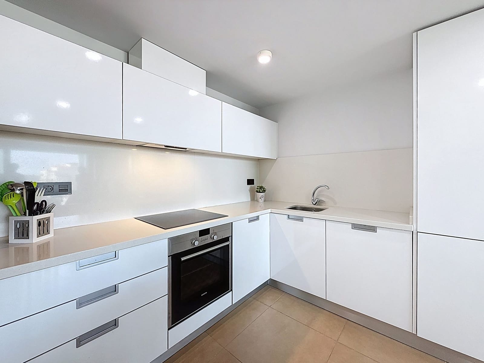 2 bedroom Apartment for sale in Orihuela Costa with pool garage - € 229,990 (Ref: 9840653)