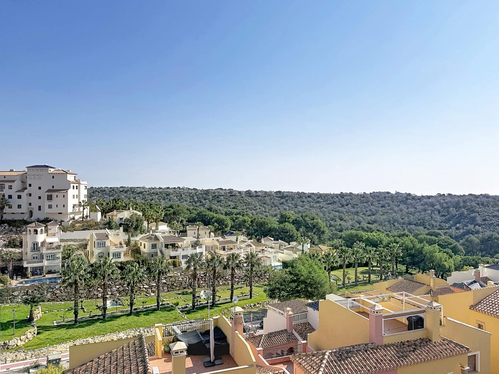 2 bedroom Apartment for sale in Orihuela Costa with pool garage - € 229,990 (Ref: 9840653)