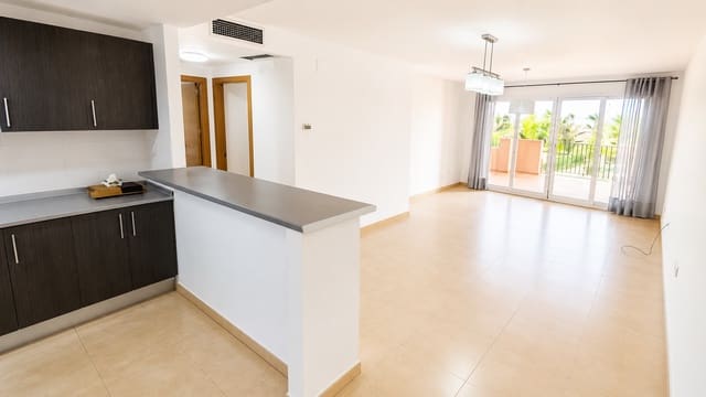 2 chambre Appartement à vendre à Mar Menor Golf Resort, Torre-Pacheco avec piscine garage - 207 000 € (Ref: 9914043)