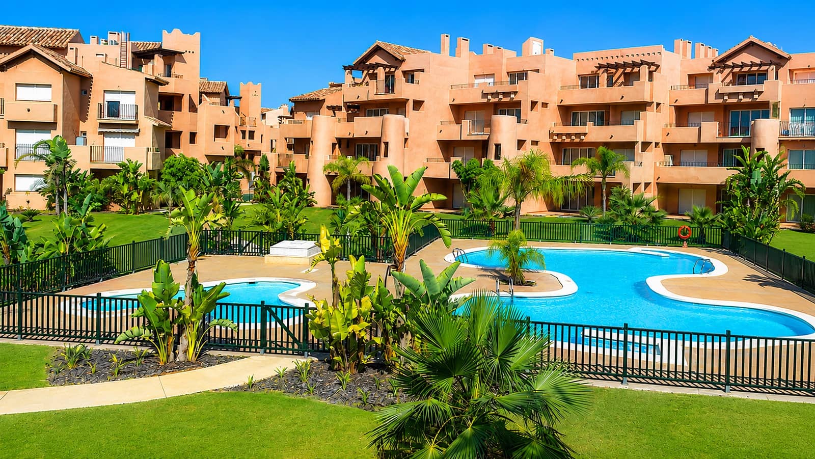 2 quarto Apartamento para venda em Mar Menor Golf Resort com piscina garagem - 194 950 € (Ref: 9914043)